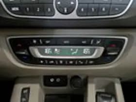 Renault Scénic thumbnail 16