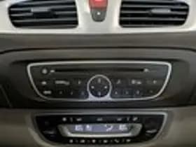 Renault Scénic thumbnail 17