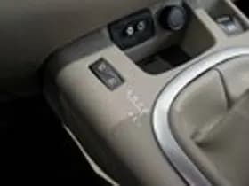 Renault Scénic thumbnail 18