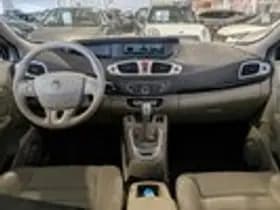 Renault Scénic thumbnail 10