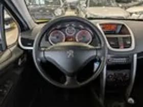 Peugeot 207 thumbnail 10