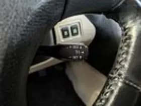 Lexus IS thumbnail 14