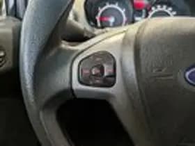 Ford Fiesta thumbnail 11