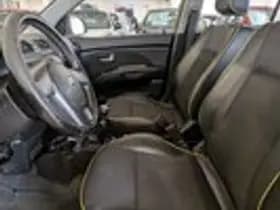 Kia Picanto thumbnail 6