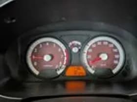 Kia Picanto thumbnail 10