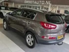 Kia Sportage thumbnail 3