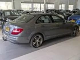 Mercedes-Benz C-Klasse thumbnail 4