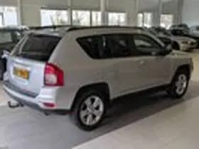 Jeep Compass thumbnail 4