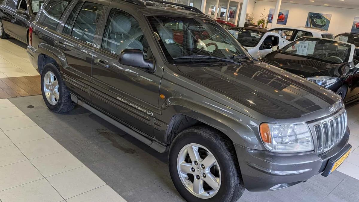 Jeep Grand Cherokee — foto 1