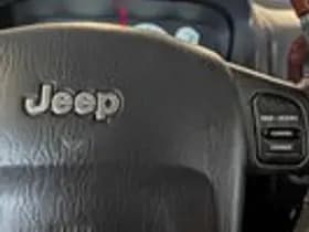 Jeep Grand Cherokee thumbnail 14