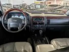 Jeep Grand Cherokee thumbnail 8