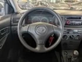 Toyota Corolla thumbnail 10