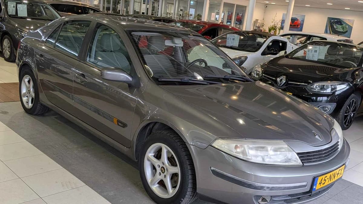 Renault Laguna — foto 1