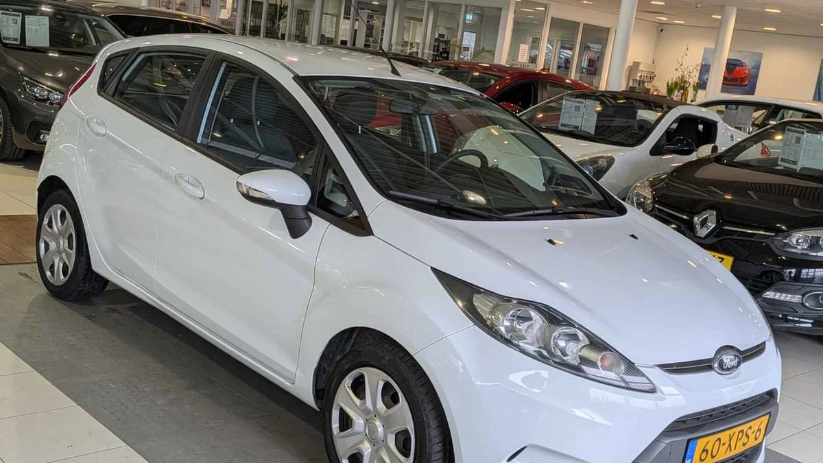 Ford Fiesta — foto 1