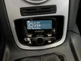 Ford Fiesta thumbnail 16