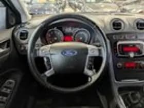 Ford Mondeo thumbnail 10
