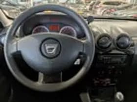 Dacia Duster thumbnail 9