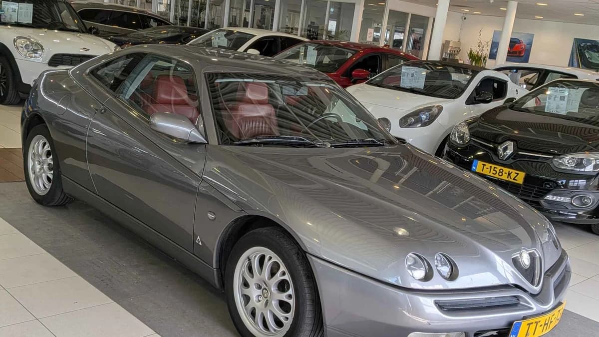 Alfa Romeo GTV — foto 1