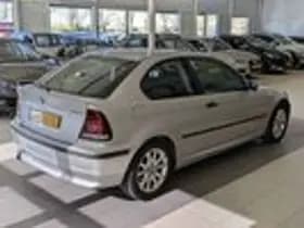 BMW 3-Serie thumbnail 4