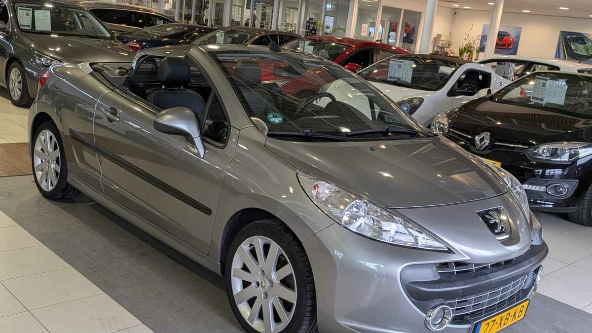 Peugeot 207 — foto 1
