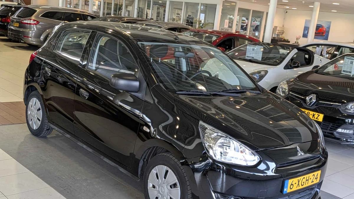 Mitsubishi Space Star — foto 1