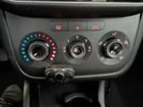 Fiat Punto thumbnail 12