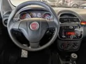 Fiat Punto thumbnail 9