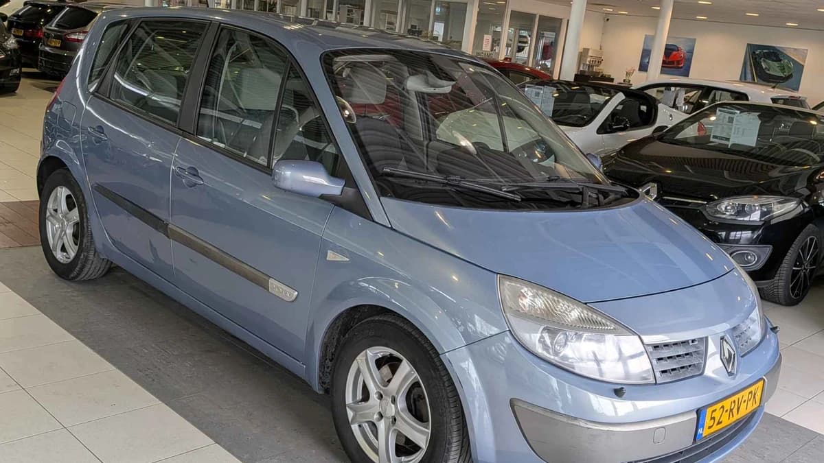 Renault Scénic — foto 1