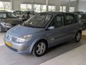 Renault Scénic thumbnail 2