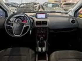 Opel Meriva thumbnail 9
