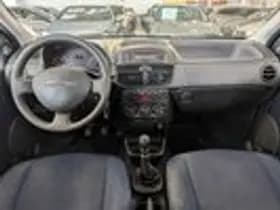 Fiat Punto thumbnail 8