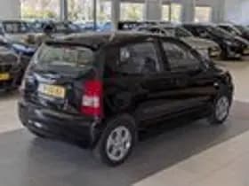 Kia Picanto thumbnail 4