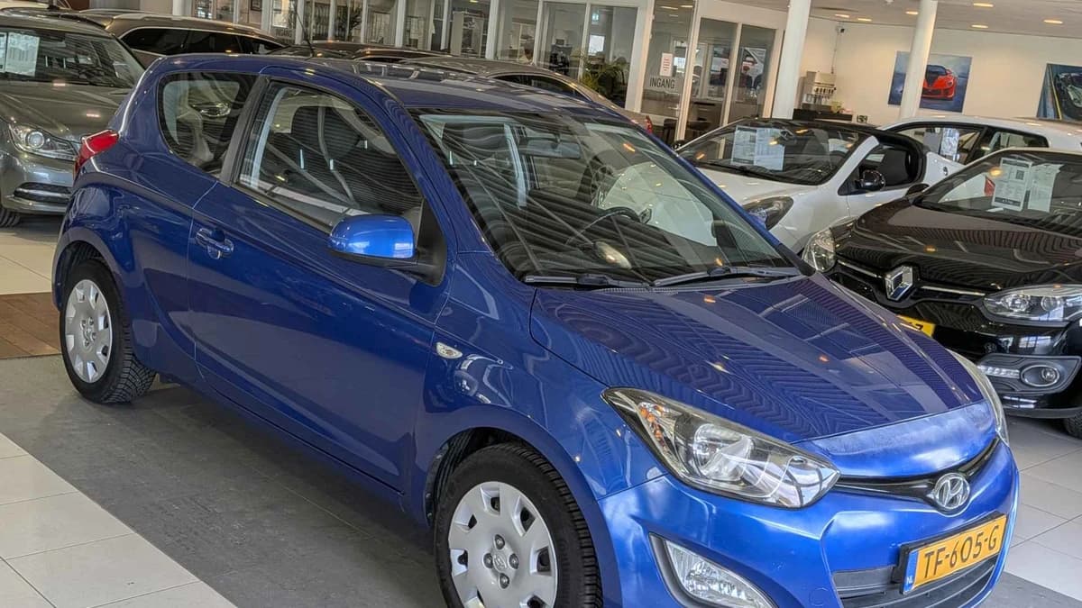 Hyundai i20 — foto 1