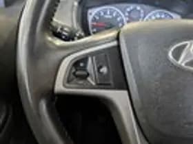 Hyundai i20 thumbnail 12