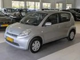 Daihatsu Sirion thumbnail 2