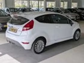 Ford Fiesta thumbnail 4