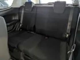 Suzuki Swift thumbnail 7