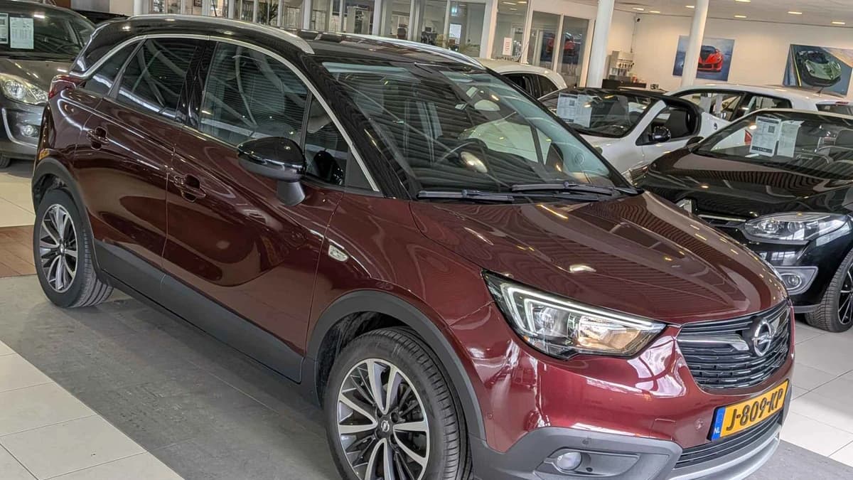 Opel Crossland X — foto 1