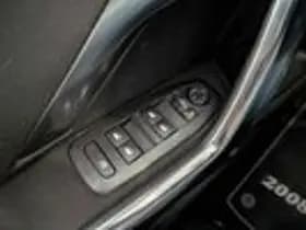 Peugeot 2008 thumbnail 24