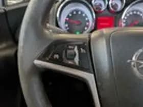 Opel Astra thumbnail 12