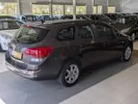 Opel Astra thumbnail 4