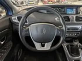 Renault Scénic thumbnail 10