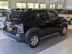 Hyundai Tucson thumbnail 4