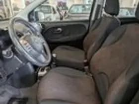 Nissan Note thumbnail 6