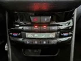 Peugeot 208 thumbnail 16
