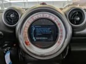 MINI Countryman thumbnail 18