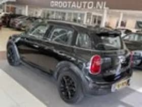 MINI Countryman thumbnail 3