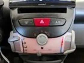 Peugeot 107 thumbnail 13