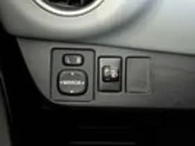 Toyota Yaris thumbnail 19