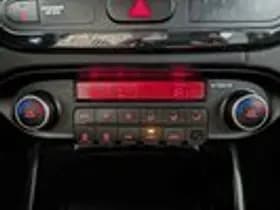 Kia Carens thumbnail 19